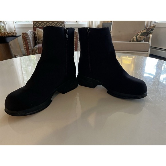 NFS - Picture 3 of 10